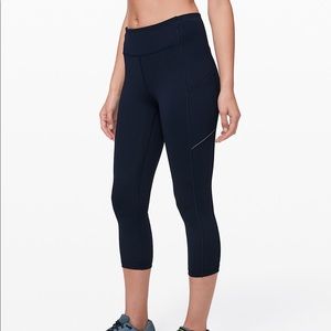Lululemon speed up crop leggings